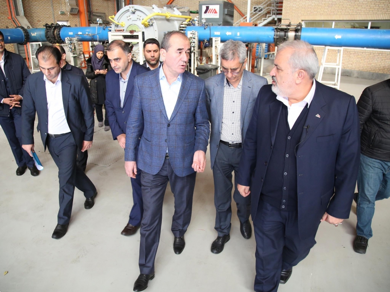 بازدید وزیر آب و انرژی تاجیکستان از کارخانجات گروه مپنا